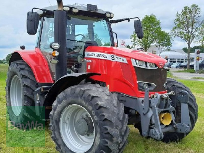 Traktor от тип Massey Ferguson 7718S DYNA-VT EXCLUSIVE, Gebrauchtmaschine в Ansbach (Снимка 1)
