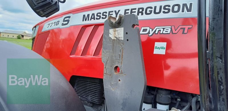 Traktor des Typs Massey Ferguson 7718S DYNA-VT EXCLUSIVE, Gebrauchtmaschine in Ansbach (Bild 5)