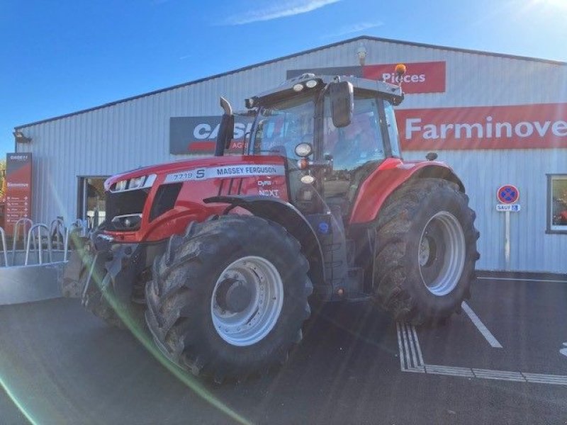 Traktor du type Massey Ferguson 7719 S DVT EXCLUSIVE NEXT EDITION, Gebrauchtmaschine en POUSSAY (Photo 2)