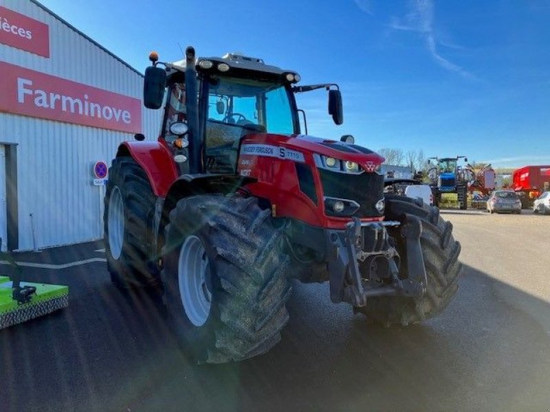 Traktor от тип Massey Ferguson 7719 S DVT EXCLUSIVE NEXT EDITION, Gebrauchtmaschine в POUSSAY (Снимка 1)