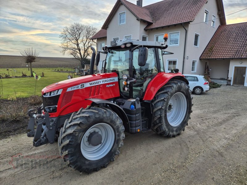 Traktor des Typs Massey Ferguson 7719 S Dyna-VT, Gebrauchtmaschine in Ehekirchen