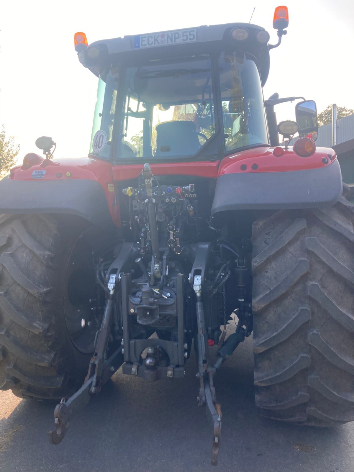 Traktor des Typs Massey Ferguson 7719 S Dyna-VT, Gebrauchtmaschine in Groß Wittensee (Bild 2)