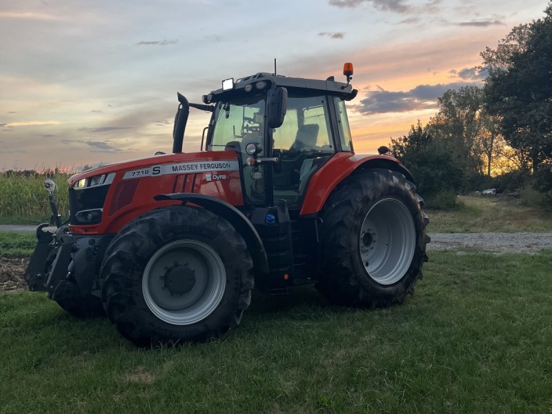 Traktor типа Massey Ferguson 7719 S Dyna-VT, Gebrauchtmaschine в Düllstadt