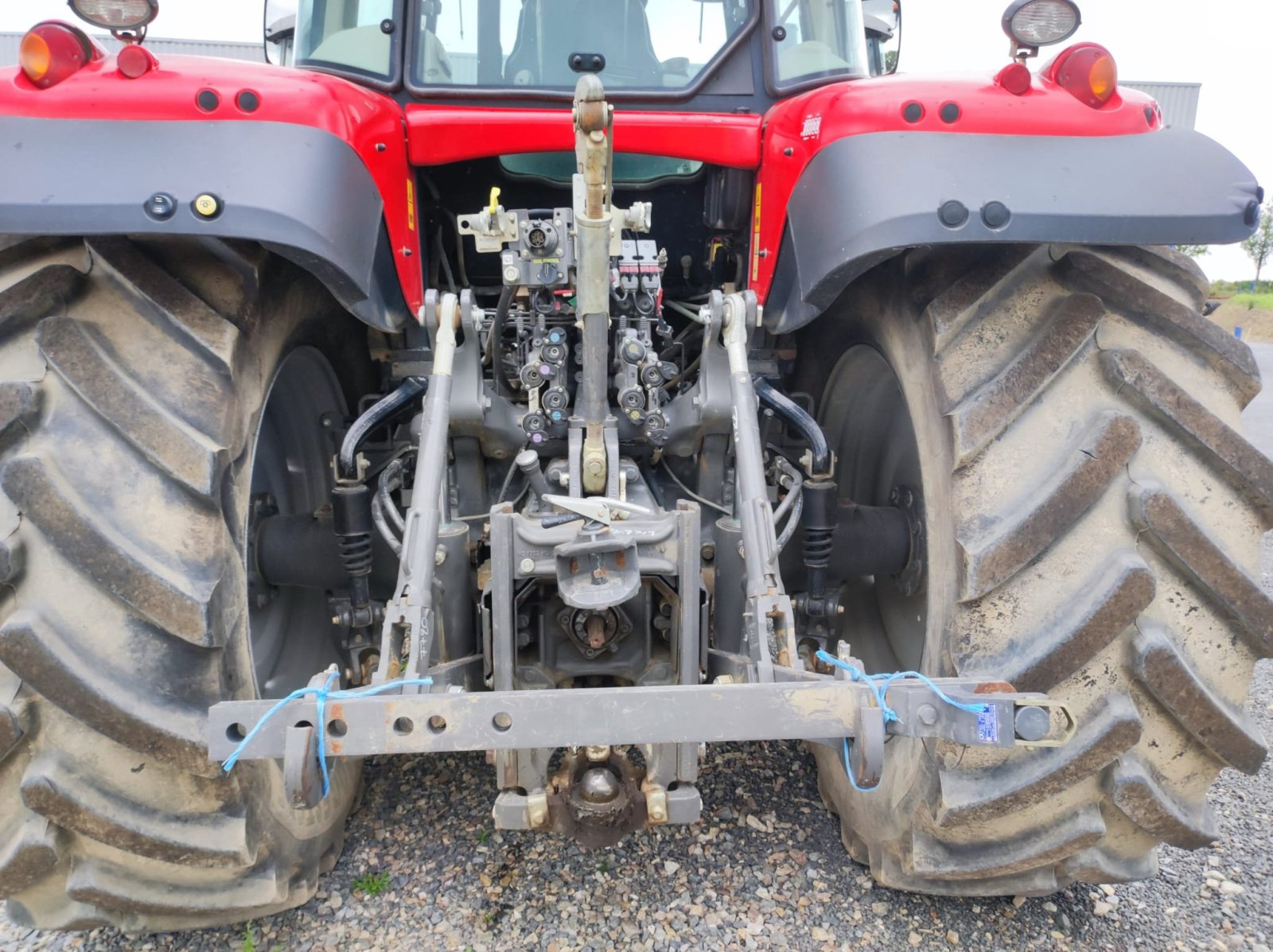 Traktor типа Massey Ferguson 7719, Gebrauchtmaschine в Laval (Фотография 4)