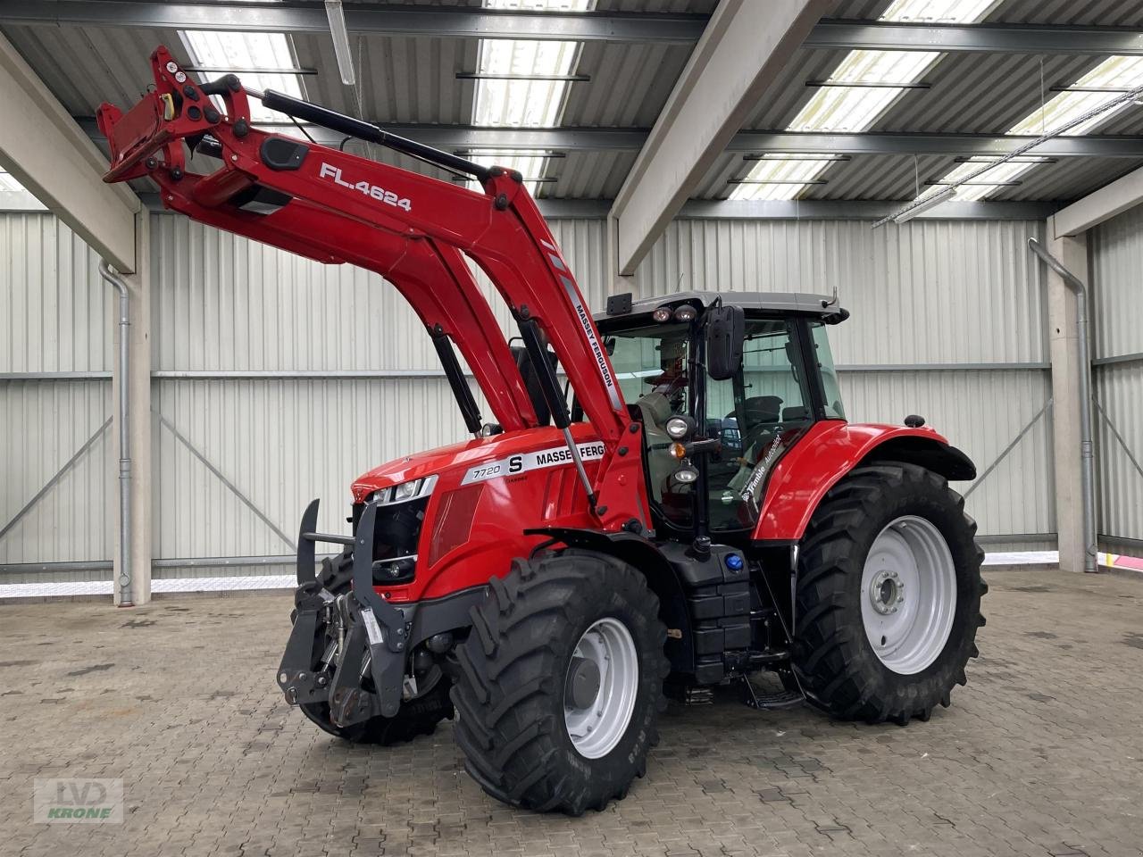 Traktor of the type Massey Ferguson 7720 Dyna 6, Gebrauchtmaschine in Spelle (Picture 1)