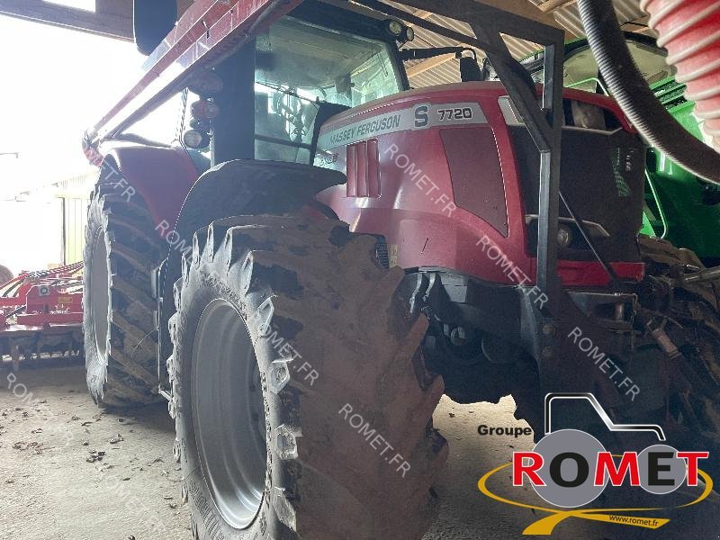 Traktor typu Massey Ferguson 7720 S D6 EF MR, Gebrauchtmaschine v Gennes sur glaize (Obrázek 2)