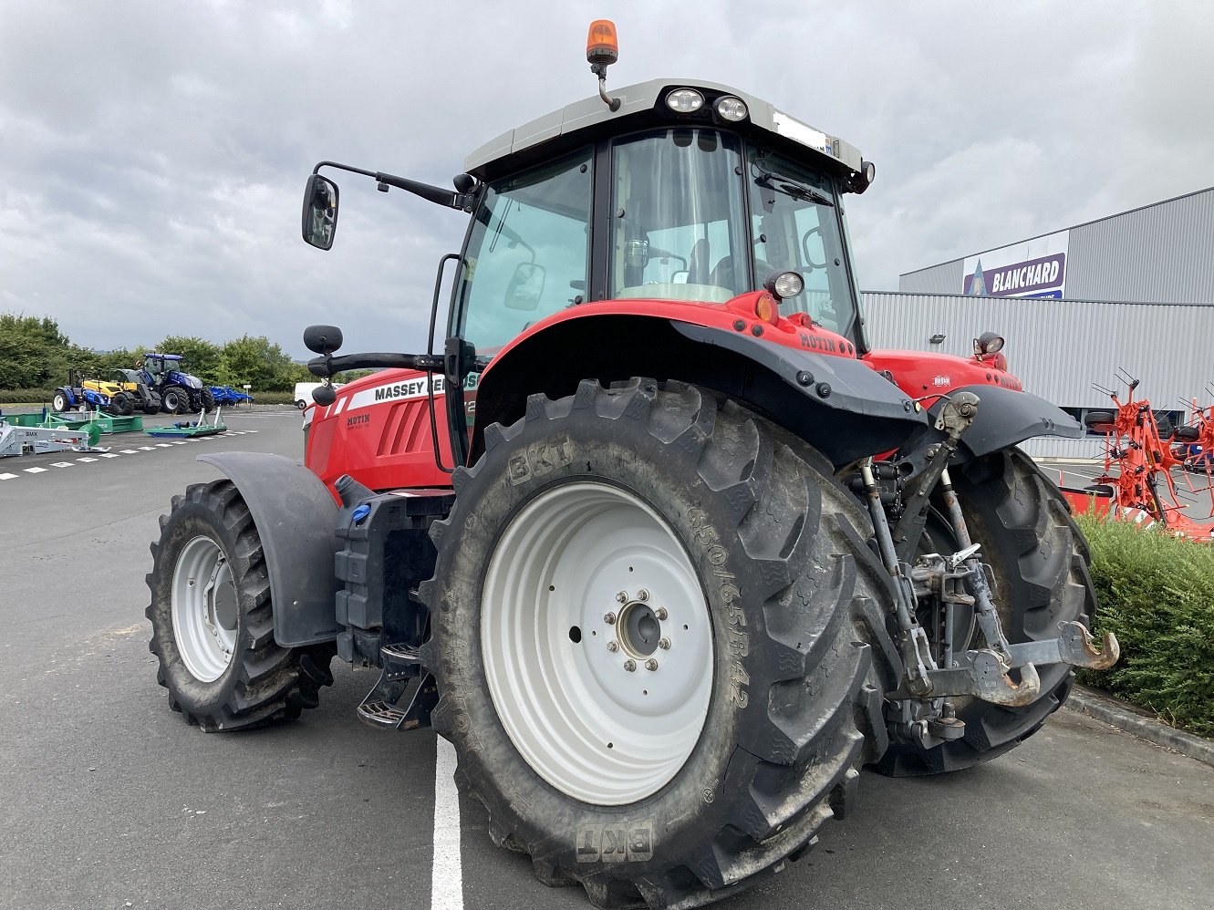 Traktor typu Massey Ferguson 7720, Gebrauchtmaschine v CONDE SUR VIRE (Obrázok 3)