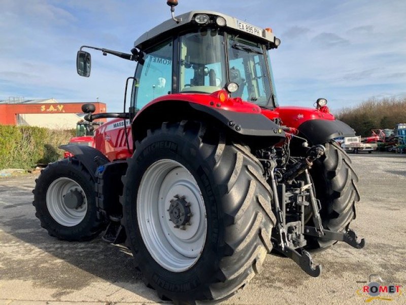 Traktor of the type Massey Ferguson 7722 D6 EF, Gebrauchtmaschine in Gennes sur glaize (Picture 4)