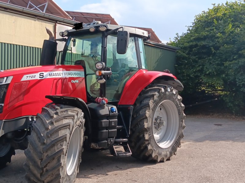 Traktor of the type Massey Ferguson 7722 S  DYNA VT, Gebrauchtmaschine in Obernzenn (Picture 1)