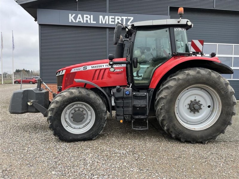 Traktor Türe ait Massey Ferguson 7722S Dyna-VT Efficient Med RTK & Fieldstar terminal m. Sektionskontrol og Variabel tildeling, Gebrauchtmaschine içinde Sakskøbing (resim 1)