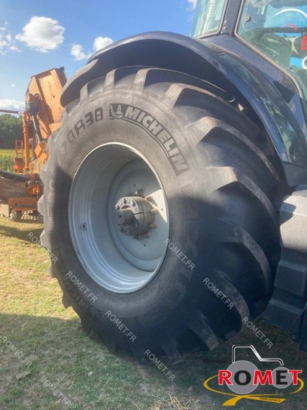 Traktor van het type Massey Ferguson 7726 D6 EX, Gebrauchtmaschine in Gennes sur glaize (Foto 2)