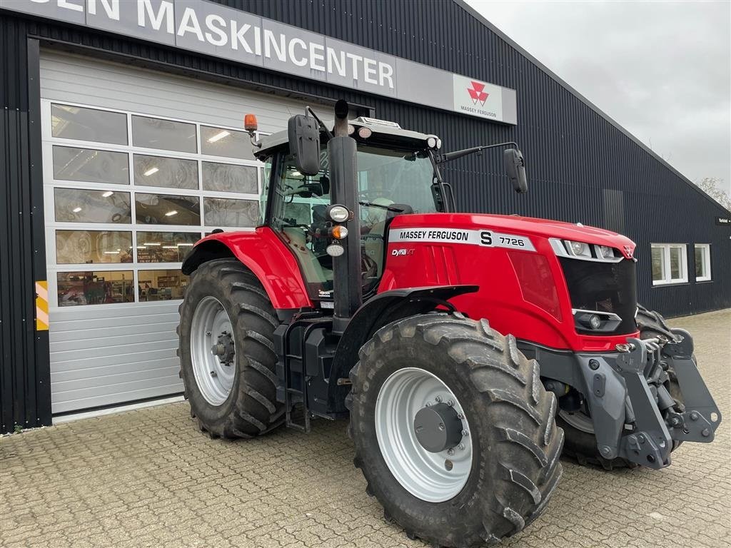 Traktor des Typs Massey Ferguson 7726 Dyna VT Exclusive, Gebrauchtmaschine in Hjørring (Bild 2)