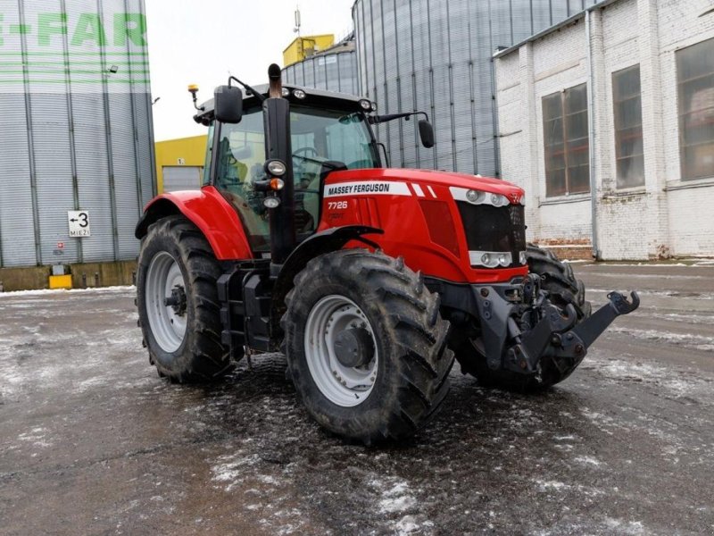 Traktor Türe ait Massey Ferguson 7726, Gebrauchtmaschine içinde ELEJA (resim 1)