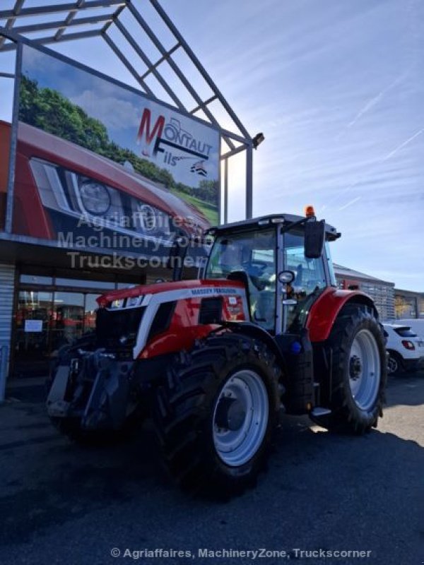 Traktor des Typs Massey Ferguson 7S 165, Gebrauchtmaschine in LOMBEZ (Bild 1)