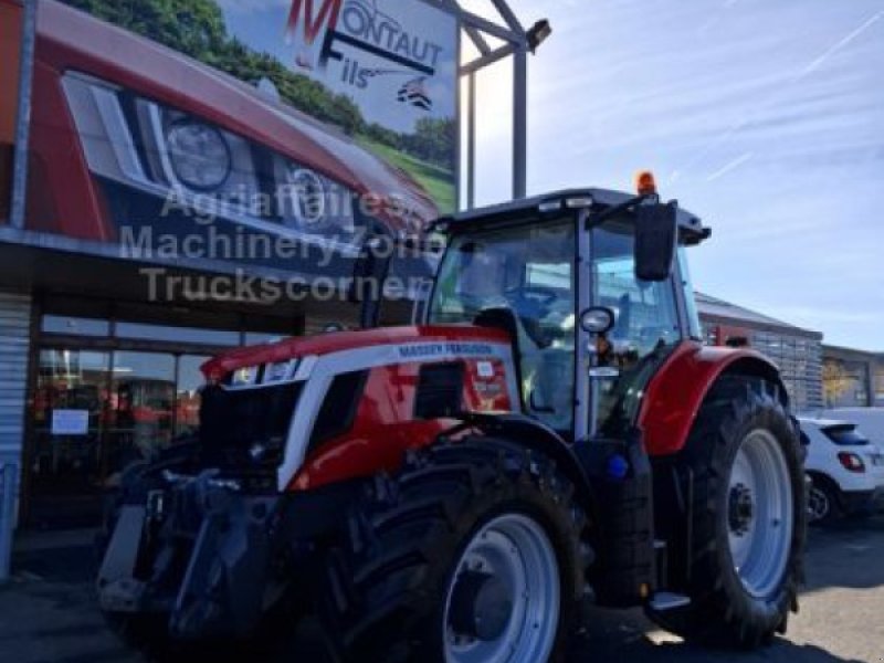 Traktor типа Massey Ferguson 7S 165, Gebrauchtmaschine в LOMBEZ