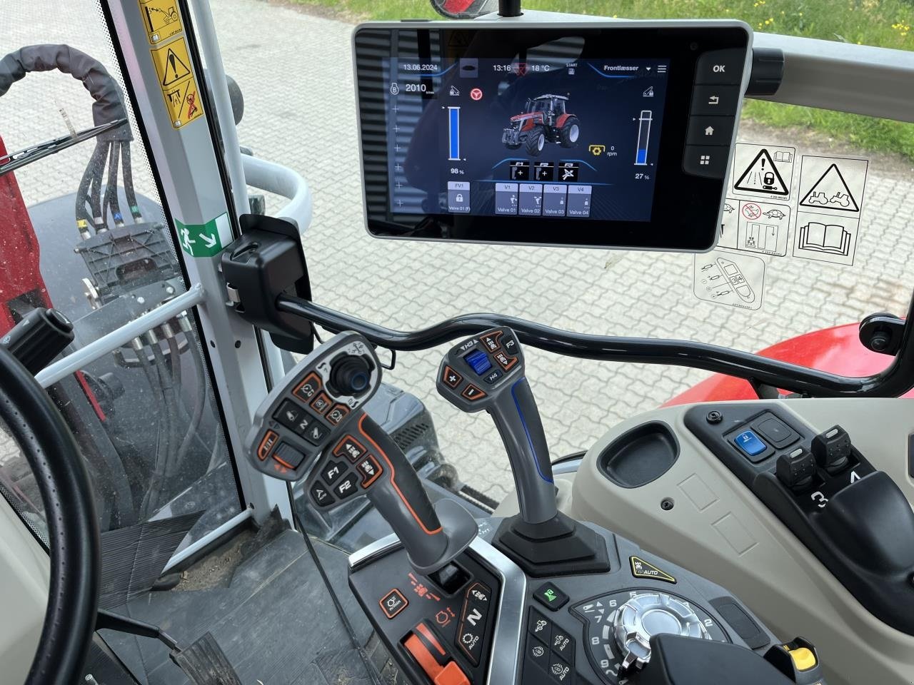 Traktor typu Massey Ferguson 7S 210 DYNA VT EXC., Gebrauchtmaschine v Videbæk (Obrázok 7)