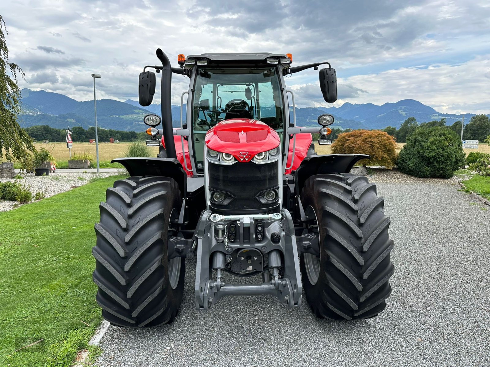 Traktor of the type Massey Ferguson 7S 210 Dyna VT Exclusiv, Gebrauchtmaschine in Rankweil (Picture 11)