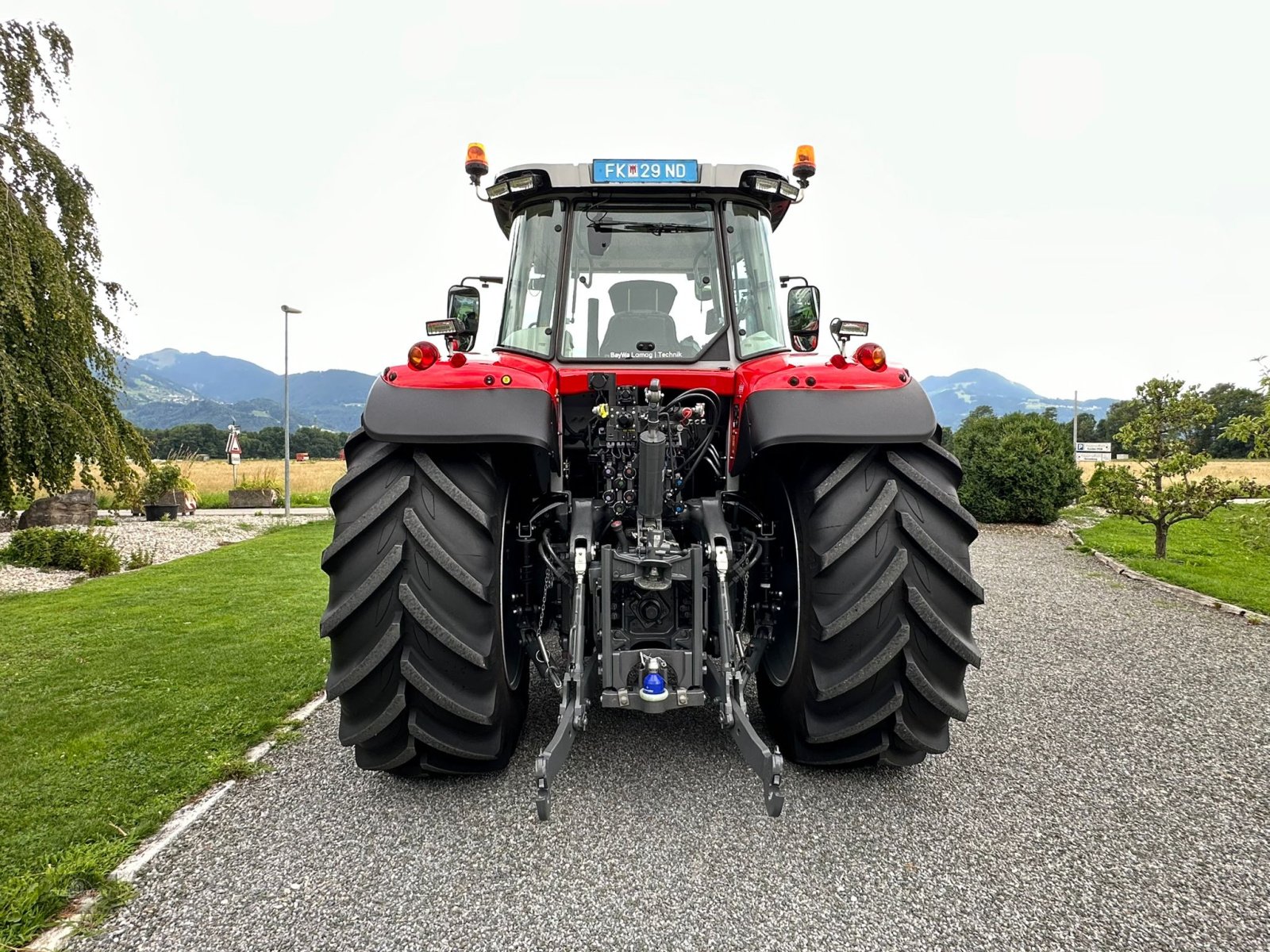 Traktor of the type Massey Ferguson 7S 210 Dyna VT Exclusiv, Gebrauchtmaschine in Rankweil (Picture 7)