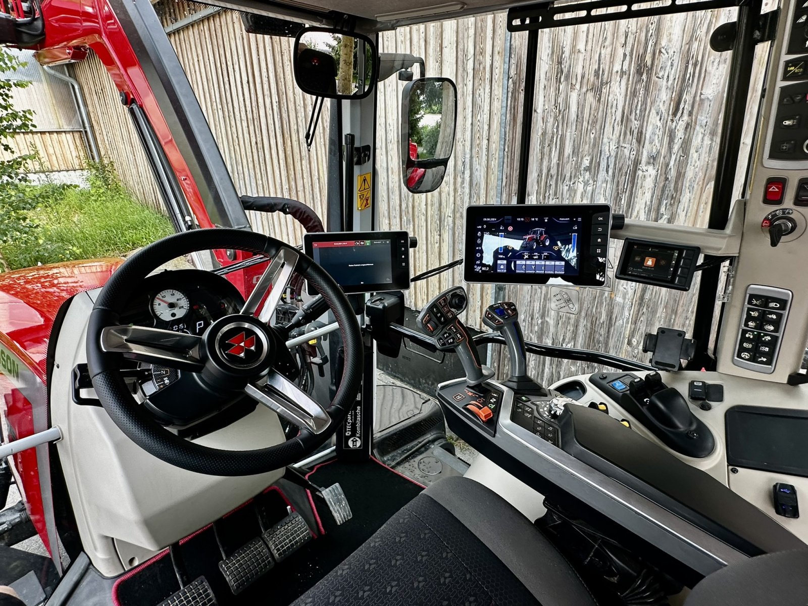 Traktor del tipo Massey Ferguson 7S Dyna VT exclusive, Gebrauchtmaschine en Rattiszell (Imagen 12)