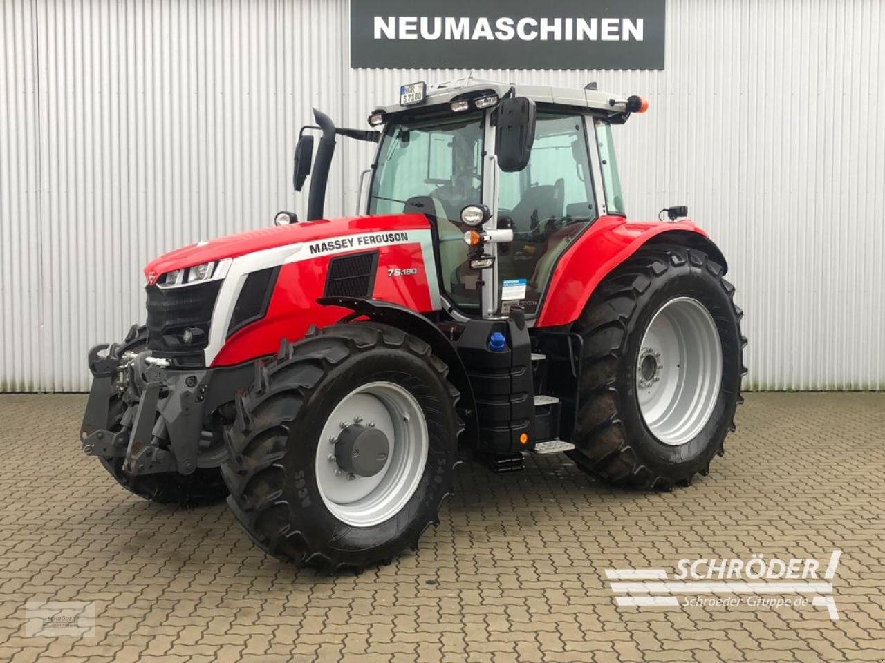 Traktor του τύπου Massey Ferguson 7S.180 DYNA-VT EFFICIENT, Neumaschine σε Ahlerstedt (Φωτογραφία 1)