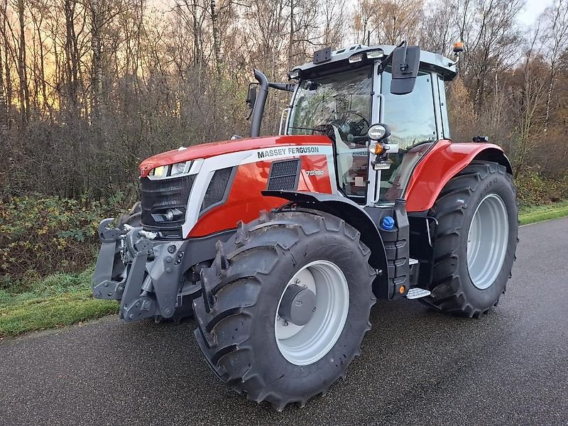 Traktor del tipo Massey Ferguson 7S.190 DynaVT, Neumaschine In Itterbeck