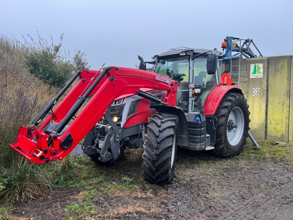 Traktor des Typs Massey Ferguson 7S.190, Gebrauchtmaschine in Mern (Bild 1)