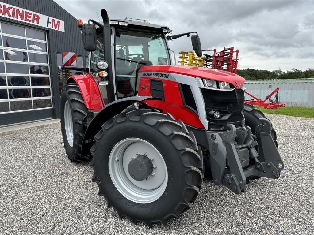 Traktor typu Massey Ferguson 7S.210 Dyna VT Exclusive, Gebrauchtmaschine w Hadsten (Zdjęcie 6)