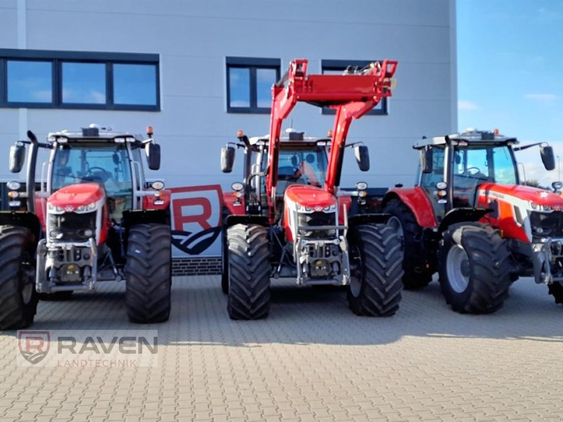 Traktor of the type Massey Ferguson 7S.210 Dyna-VT Exclusive, Neumaschine in Sulingen (Picture 1)