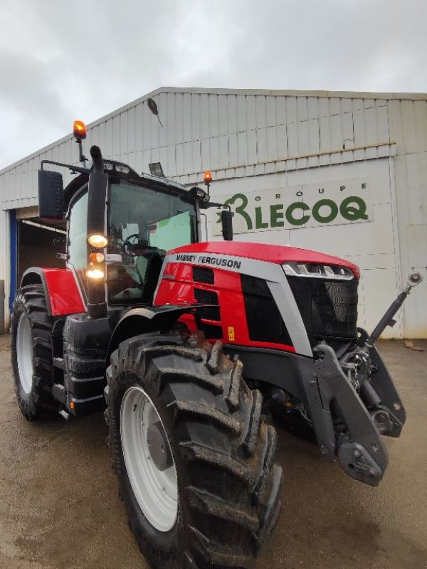 Traktor of the type Massey Ferguson 8 S 245, Gebrauchtmaschine in FRESNAY LE COMTE (Picture 1)