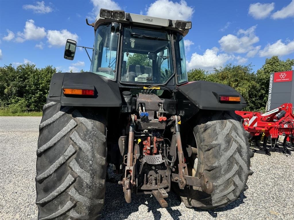 Traktor des Typs Massey Ferguson 8130 Dyna 4, Gebrauchtmaschine in Hadsten (Bild 3)