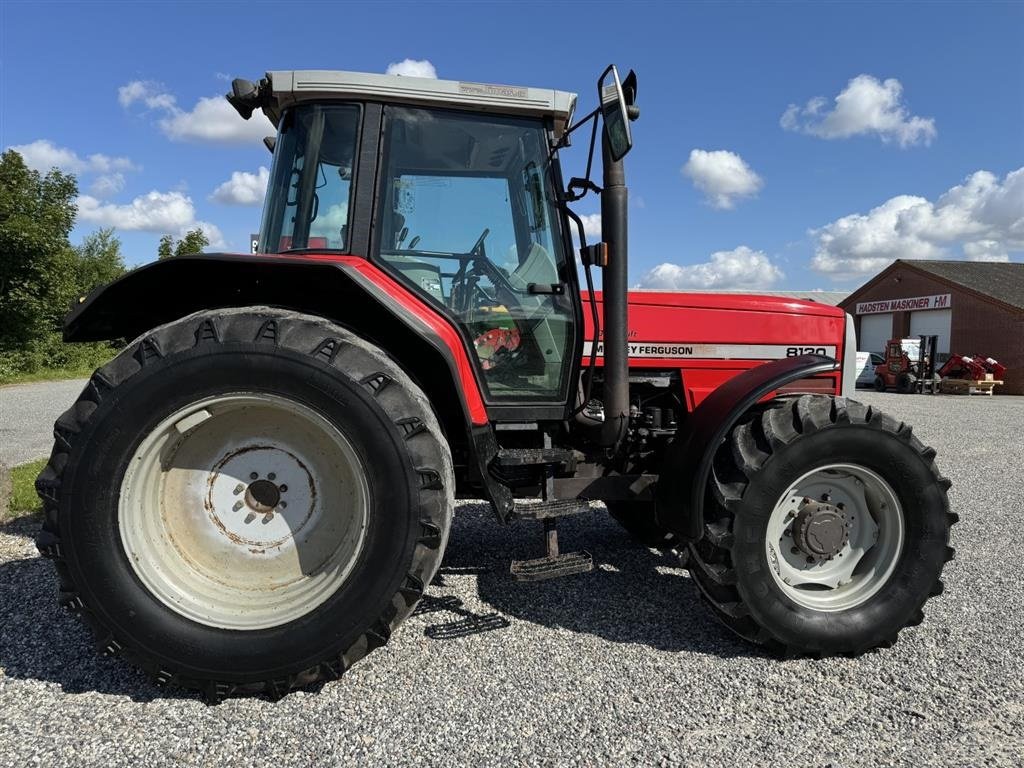 Traktor Türe ait Massey Ferguson 8130 Dyna 4, Gebrauchtmaschine içinde Hadsten (resim 8)