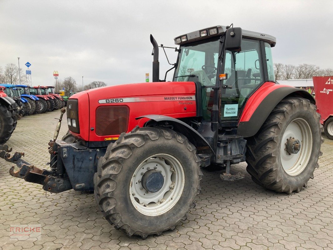 Traktor des Typs Massey Ferguson 8260 Power Control, Gebrauchtmaschine in Bockel - Gyhum (Bild 1)