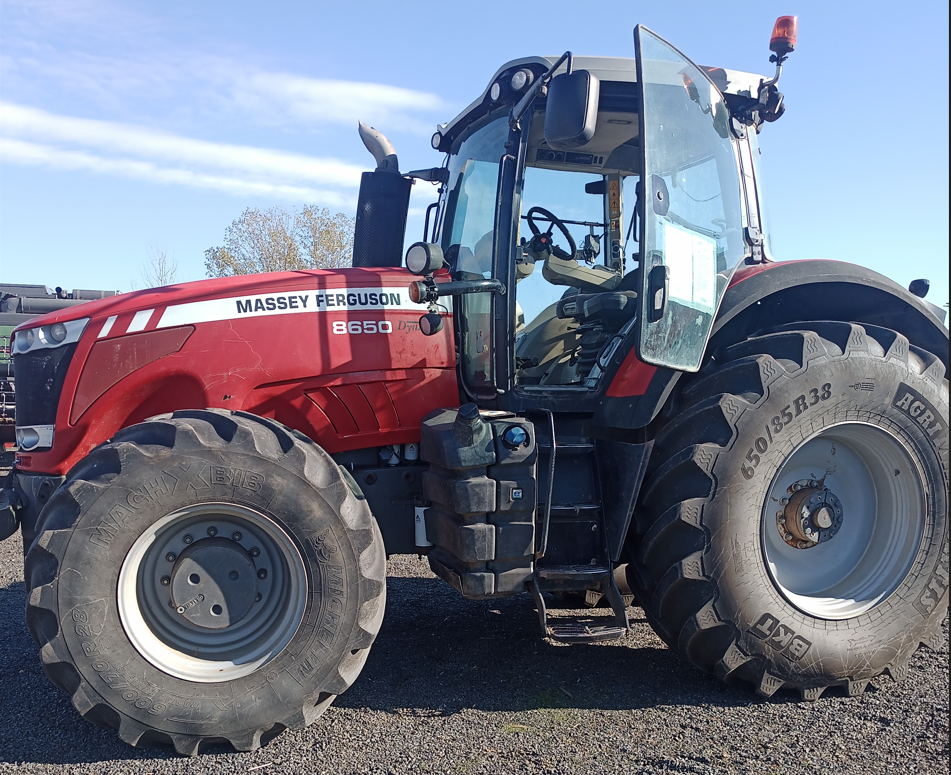 Traktor typu Massey Ferguson 8650 Dyna VT, Gebrauchtmaschine v Orţişoara (Obrázek 4)