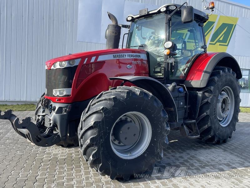 Traktor типа Massey Ferguson 8670, Gebrauchtmaschine в Schopsdorf (Фотография 3)