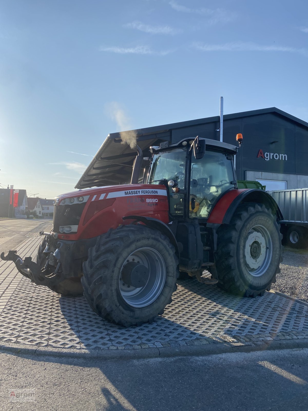 Traktor типа Massey Ferguson 8690 Dyna VT, Gebrauchtmaschine в Riedhausen (Фотография 4)