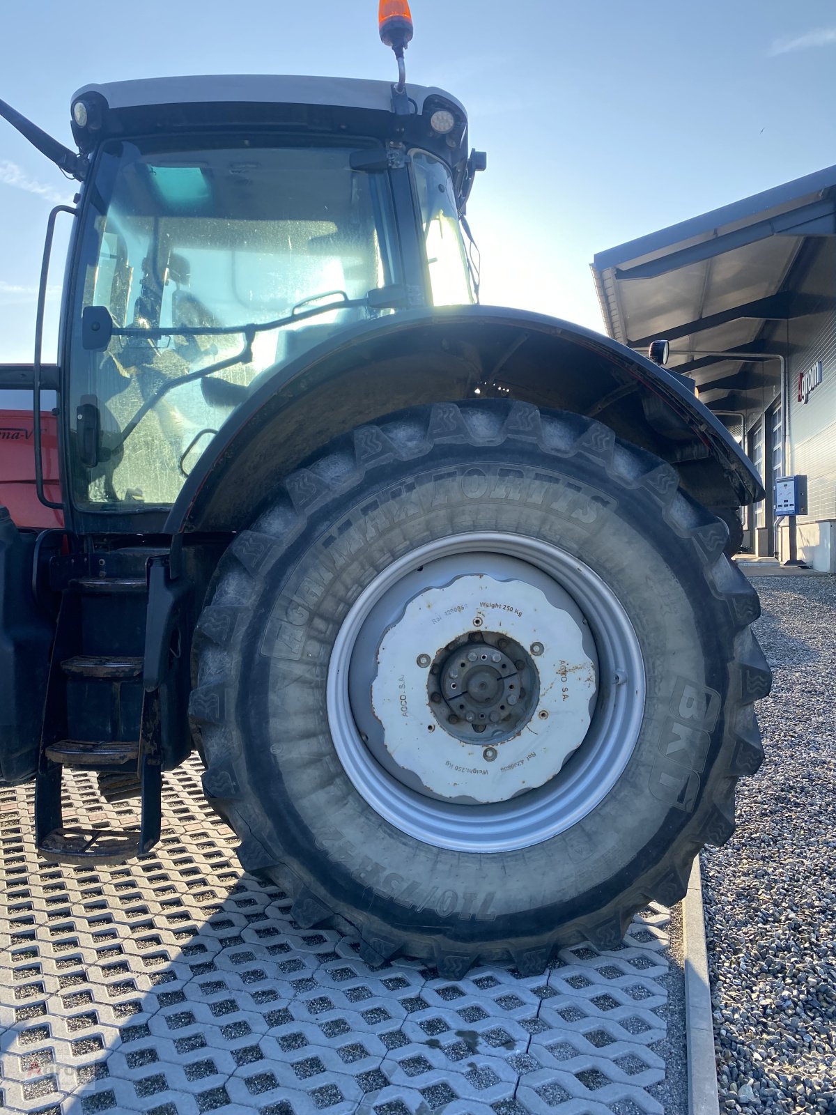 Traktor Türe ait Massey Ferguson 8690 Dyna VT, Gebrauchtmaschine içinde Riedhausen (resim 11)