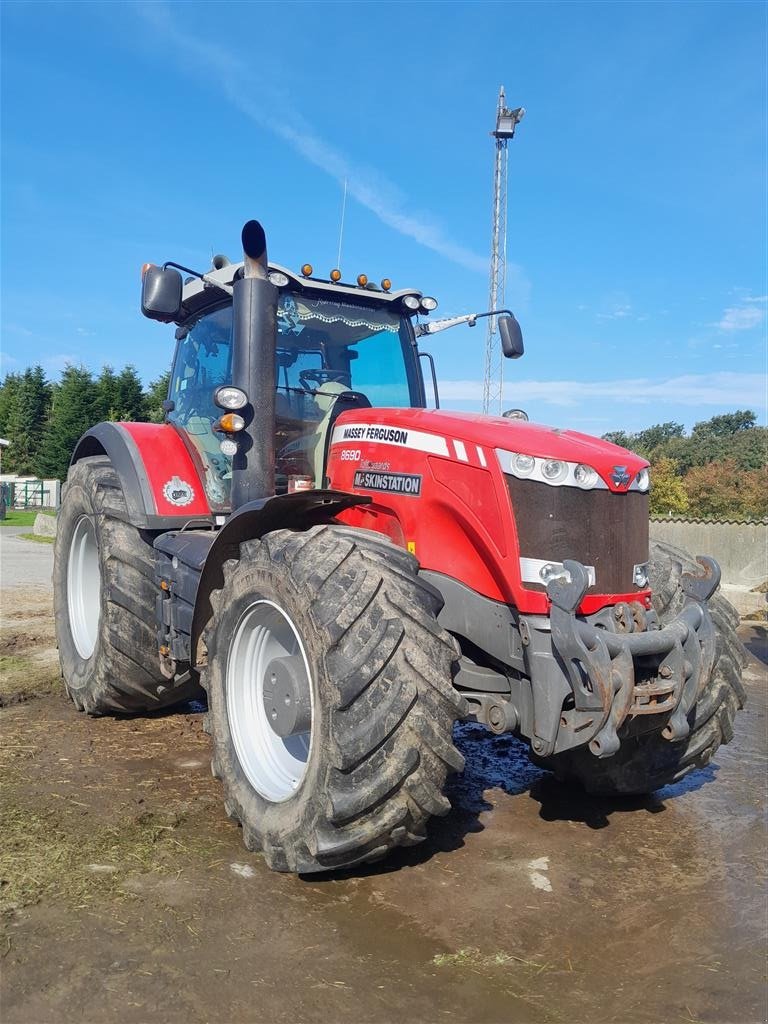 Traktor van het type Massey Ferguson 8690, Gebrauchtmaschine in Sindal (Foto 2)