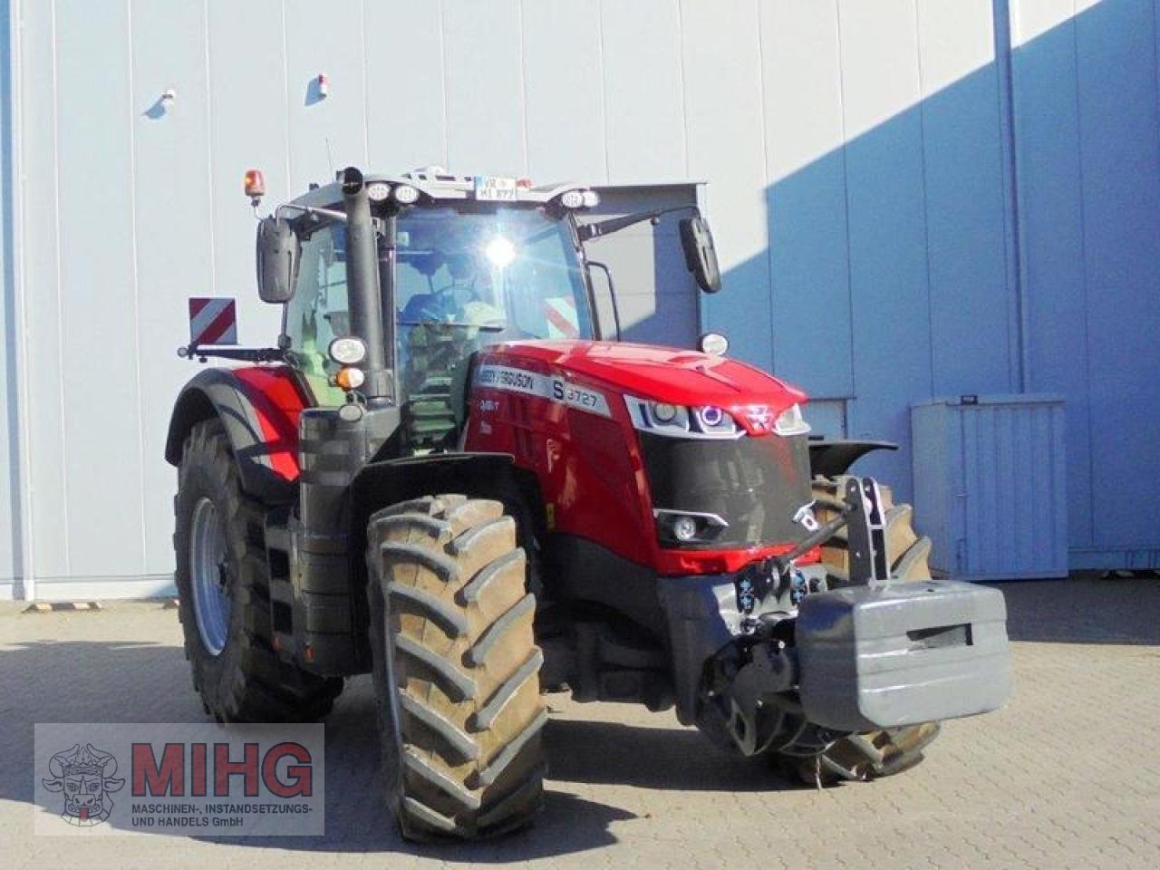 Traktor от тип Massey Ferguson 8727 DVT EXCLUSIVE, Neumaschine в Dummerstorf OT Petschow (Снимка 3)