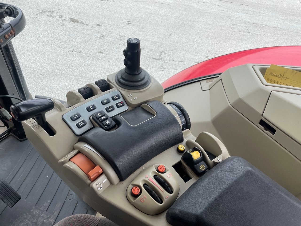 Traktor of the type Massey Ferguson 8732 Dyna VT met GPS, Gebrauchtmaschine in Holten (Picture 8)