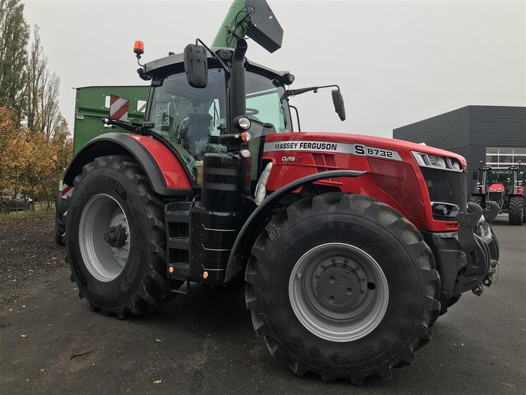 Traktor Türe ait Massey Ferguson 8732 Dyna VT, Gebrauchtmaschine içinde Sakskøbing (resim 2)