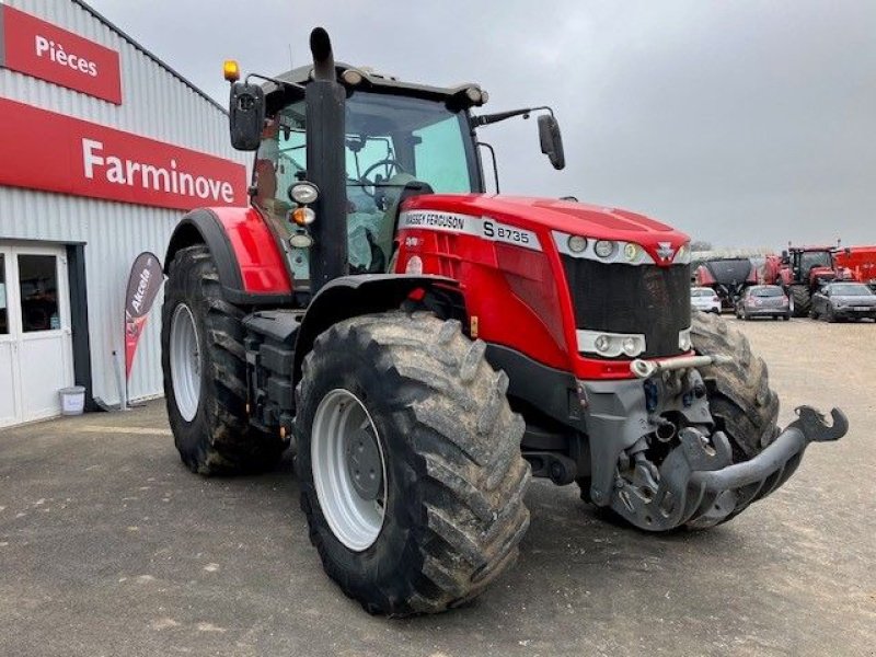 Traktor типа Massey Ferguson 8735S DVT EXCLUSIVE, Gebrauchtmaschine в POUSSAY (Фотография 1)