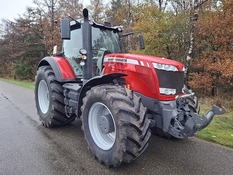 Traktor des Typs Massey Ferguson 8737 DynaVT Exclusive, Gebrauchtmaschine in Itterbeck (Bild 8)