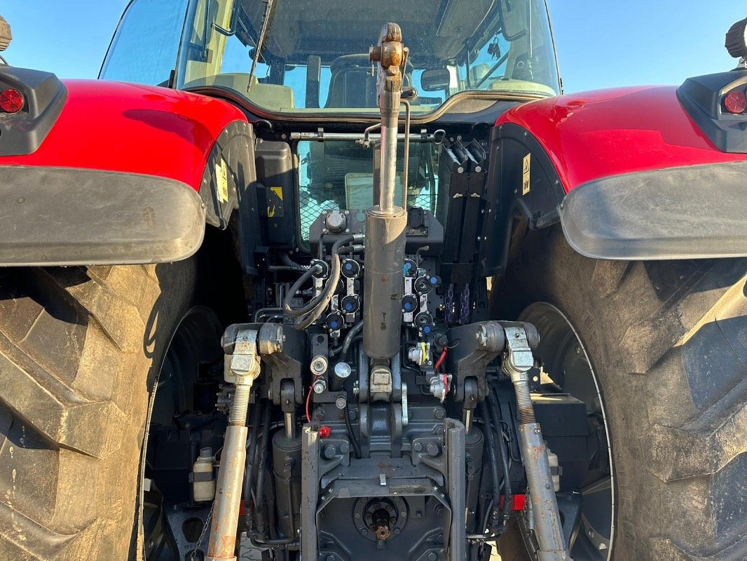 Traktor of the type Massey Ferguson 8737 DynaVT, Gebrauchtmaschine in Liebenwalde (Picture 16)