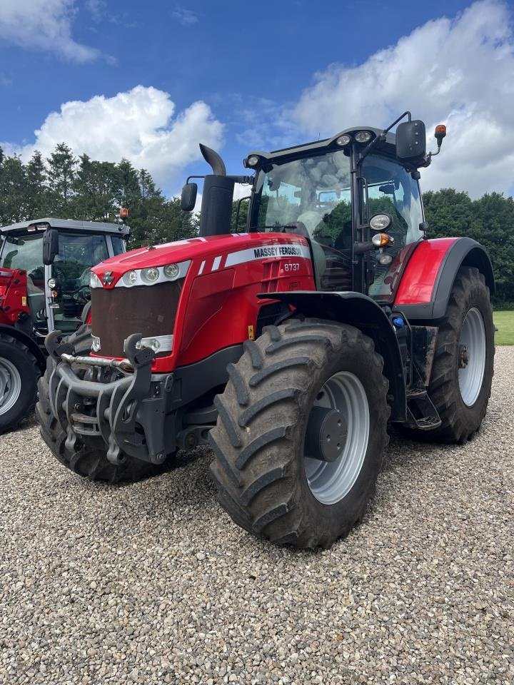 Traktor van het type Massey Ferguson 8737 EXCLUSIVE, Gebrauchtmaschine in Videbæk (Foto 8)