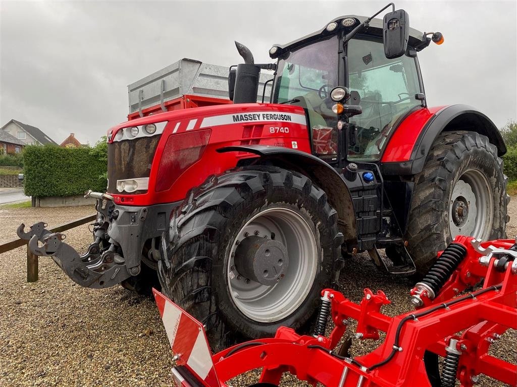 Traktor du type Massey Ferguson 8740 Dyna VT Exclusive Novatel RTK autostyring, Gebrauchtmaschine en Ringe (Photo 2)