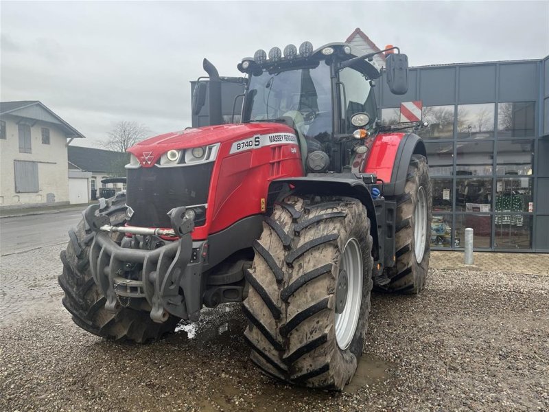 Traktor Türe ait Massey Ferguson 8740S DYNA VT EXCLUSIVE Med RTK gps, Gebrauchtmaschine içinde Rødekro