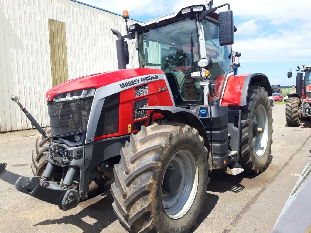 Traktor Türe ait Massey Ferguson 8S 205 D 7 EXCLUSIVE, Gebrauchtmaschine içinde BRAS SUR MEUSE (resim 1)