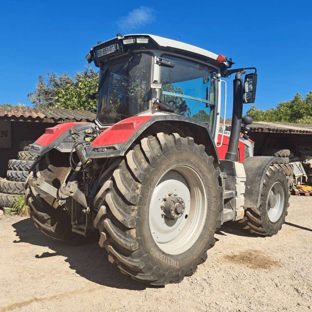 Traktor типа Massey Ferguson 8S 205, Gebrauchtmaschine в NOVES (Фотография 5)