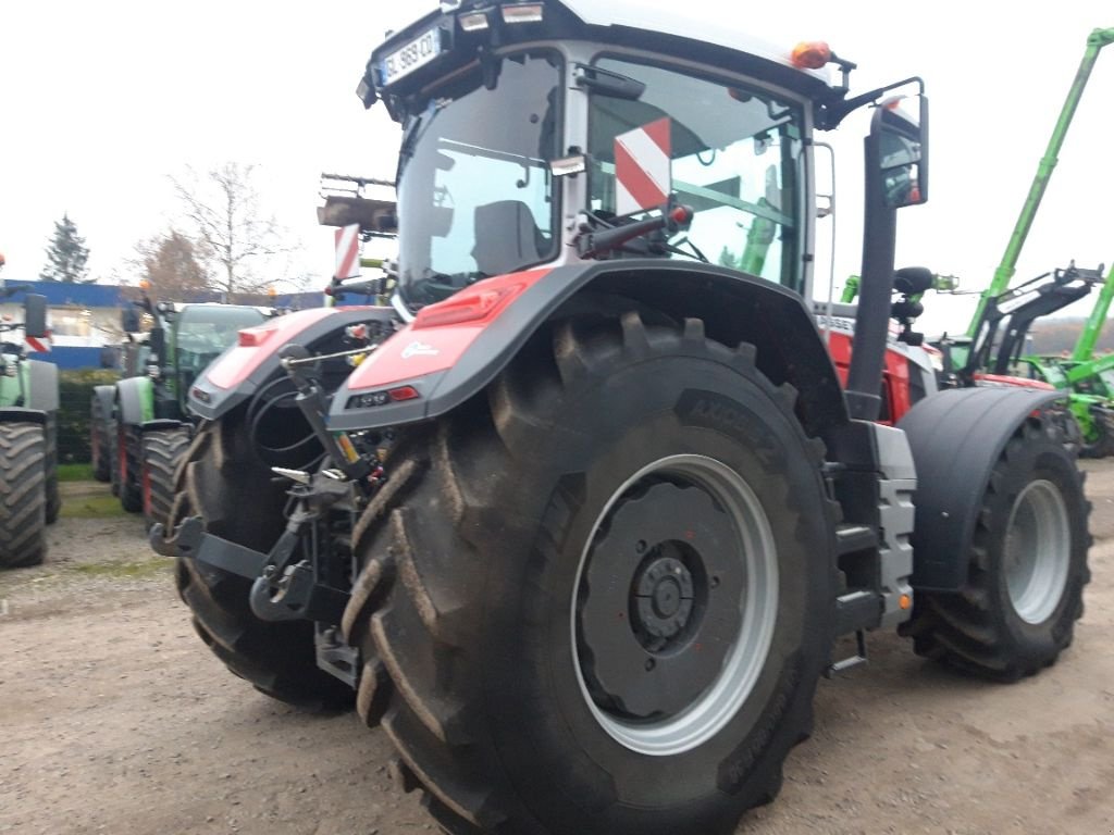 Traktor of the type Massey Ferguson 8S 265 D 7 EXCLUSIVE, Gebrauchtmaschine in BRAS SUR MEUSE (Picture 4)