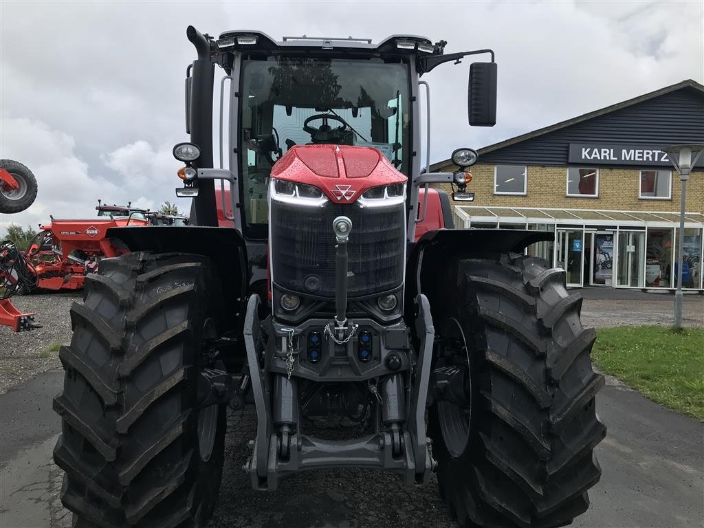 Traktor типа Massey Ferguson 8S 265 DynaVT, Gebrauchtmaschine в Sakskøbing (Фотография 2)